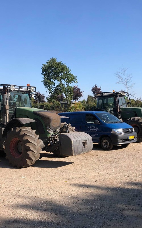 Fendt 936 med Ahwi grenknuser